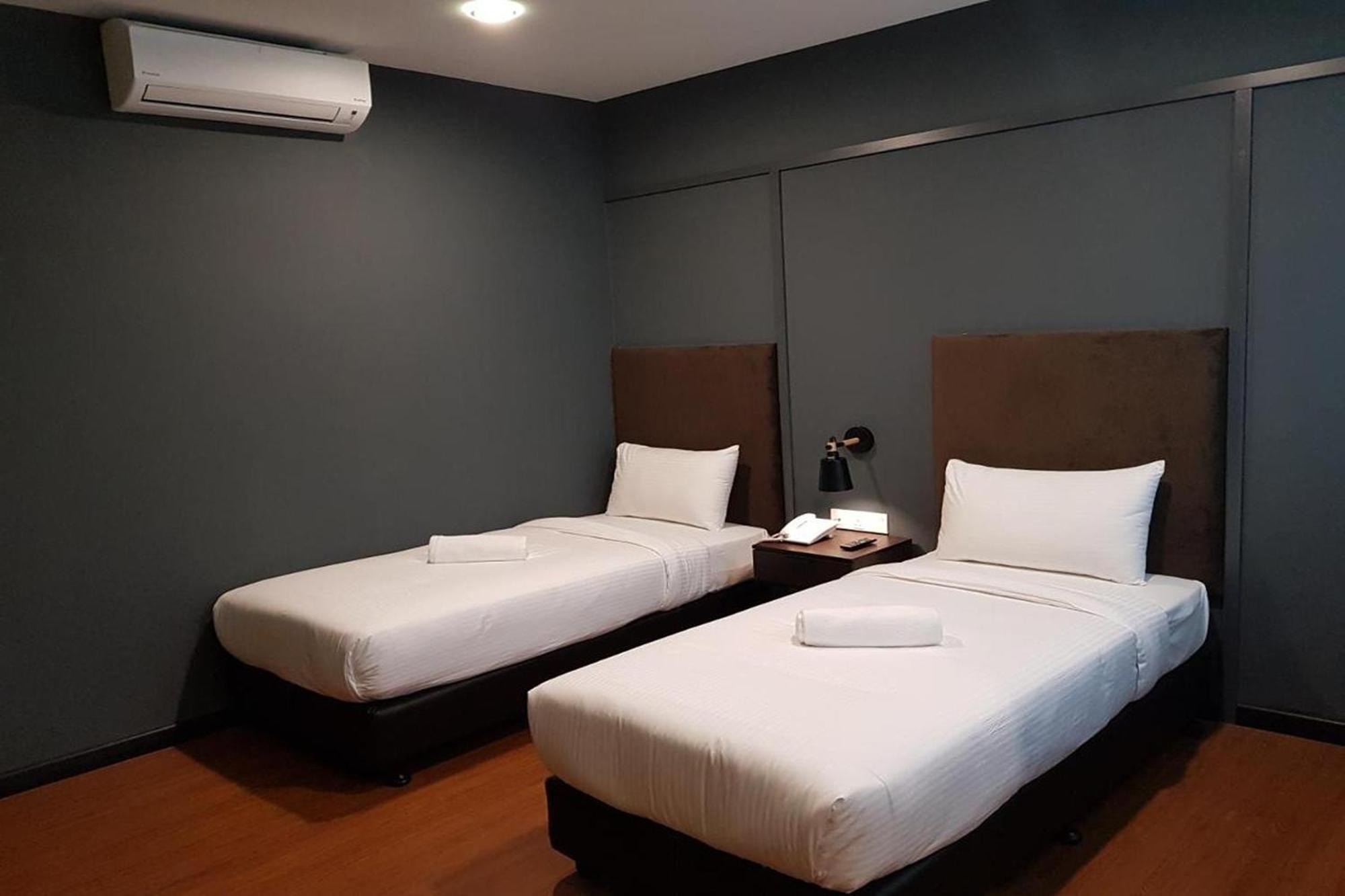 Jenjarom Boutique Hotel Banting  Exterior photo