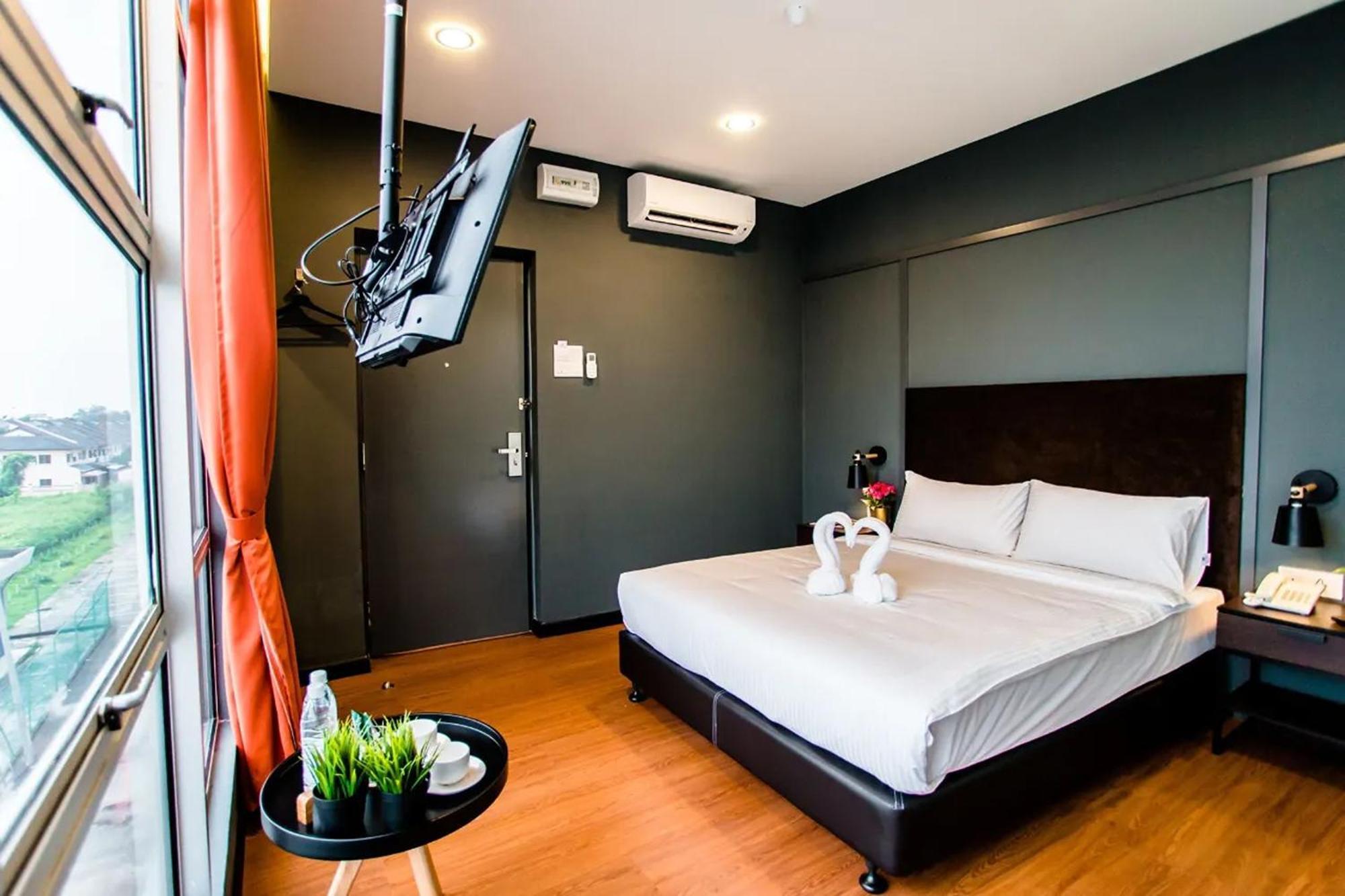 Jenjarom Boutique Hotel Banting  Exterior photo